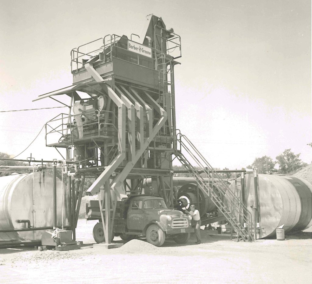 Wm. Mueller historic photo—1960's bituminous asphalt paving plant