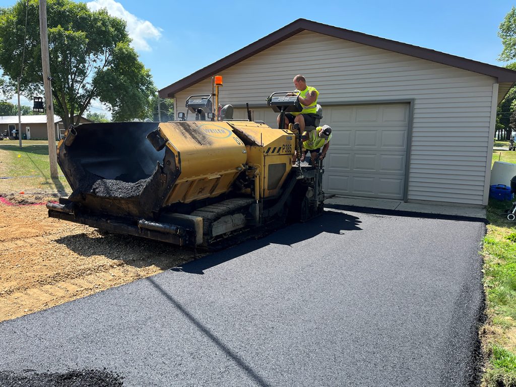 Wm. Mueller and Sons asphalt paving equipment